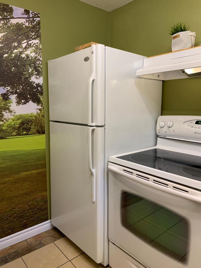 Le 154 Jacques-Cartier Apartment Gaspe Bagian luar foto